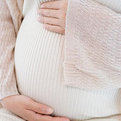 平头哥的真武81🧐🌮0E是👨‍⚖️❕一款AI训推一体🇦🇿芯片，核心🌴